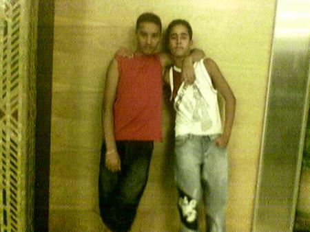 moi et amin delux    00